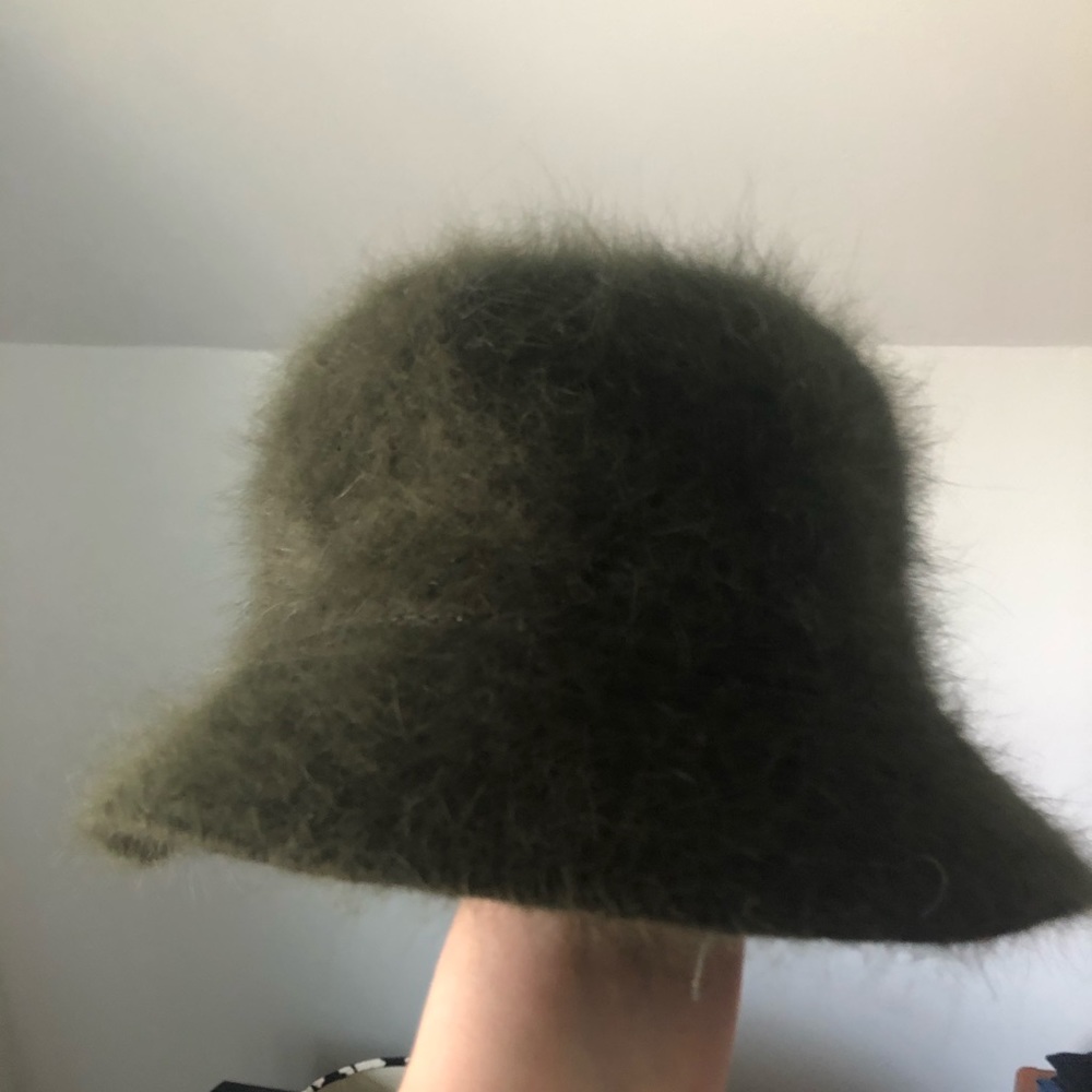 Dark green angora bucket hat